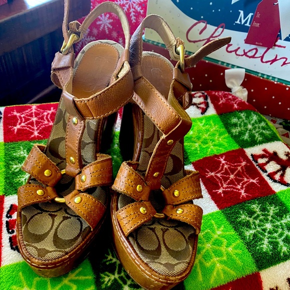 “Vintage” Coach wooden wedges - Picture 1 of 5